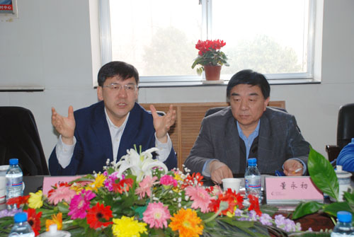 阴和俊副院长到国家授时中心调研并参加座谈会